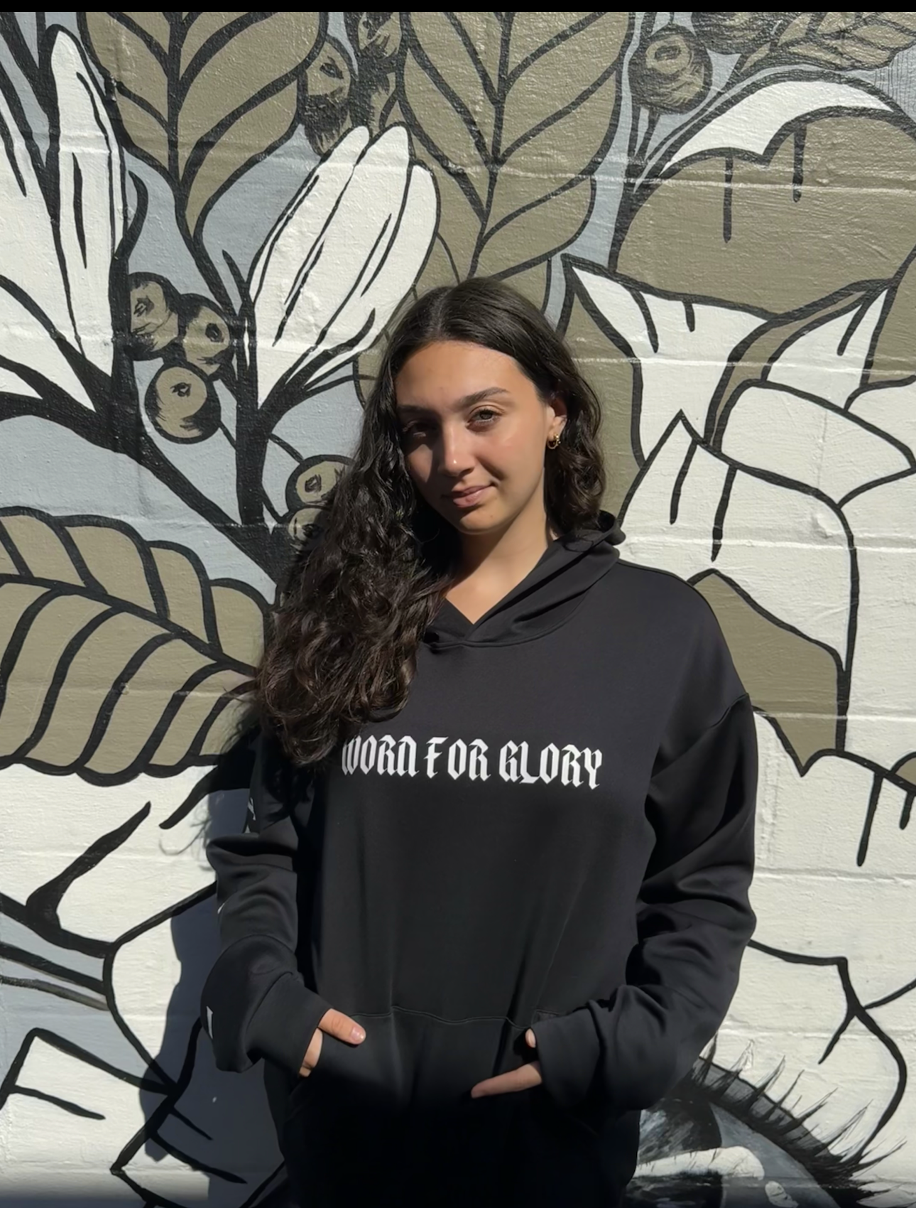 (Pre-Order) King Pullover Hoodie